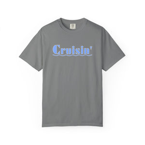 Cruise graphic tee alternate colorway on model — nostalgic summer vacation apparel gift — The Rad Rewind